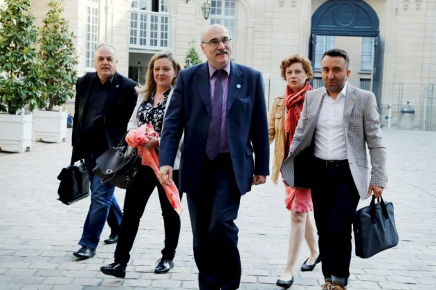 SNCF: l'Unsa "rassurée" sur la dette prendra "très rapidement" une décision sur la grève