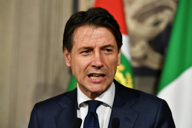 Italie: Giuseppe Conte, un juriste discret pour le gouvernement des populistes