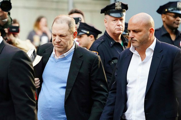 Harvey Weinstein prêt à plaider non coupable, la bataille judiciaire commence