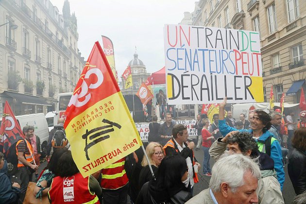 SNCF: les sénateurs approuvent la réforme ferroviaire, les syndicats ne baissent pas la garde