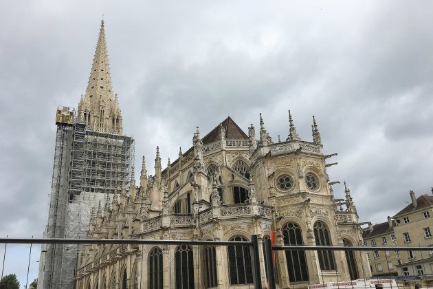 Caen. Un nouveau clocher pour l'église Saint-Pierre à Caen