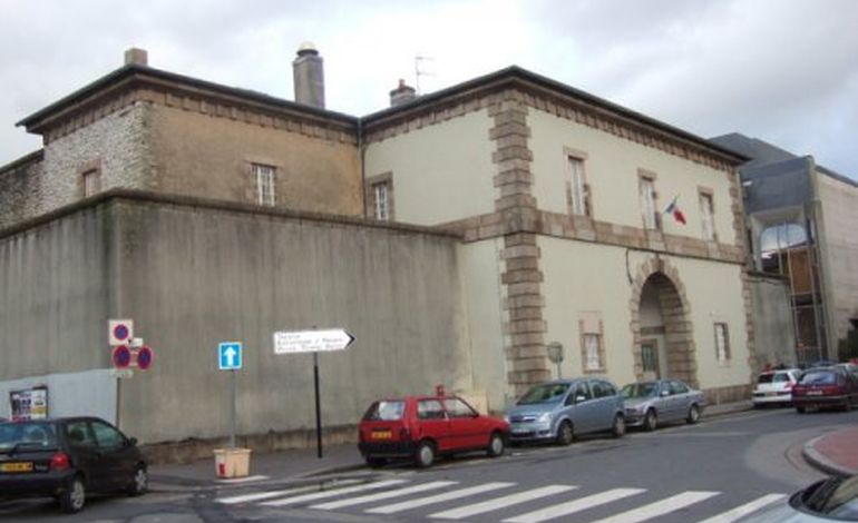 La police recherche un détenu qui s'est évadé à Cherbourg