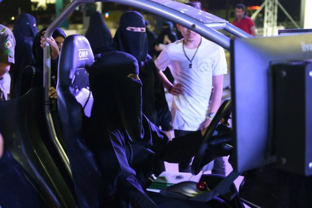 Des défenseurs saoudiens des droits des femmes derrière les barreaux