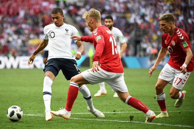 Mondial-2018: la France, ennuyeuse, finit première de son groupe, Danemark qualifié