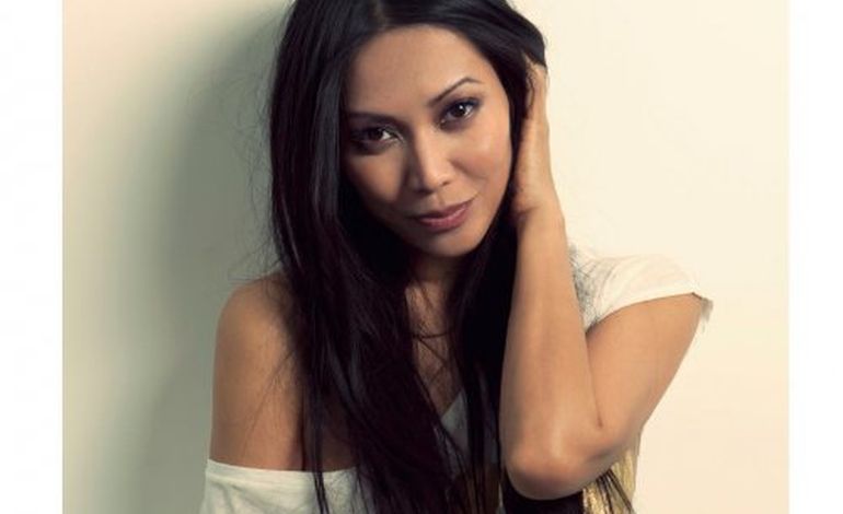 Anggun : son titre pour l'Eurovision 2012