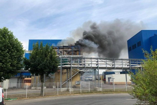 Rouxmesnil-Bouteilles. Près de Dieppe, l'usine Nestlé touchée par un important incendie