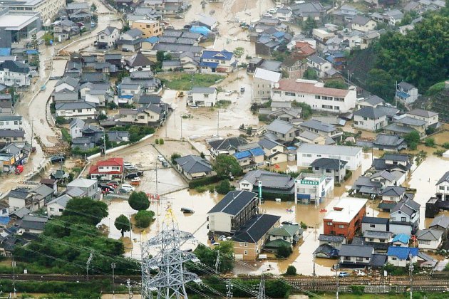 Au moins 30 morts dans des pluies torrentielles au Japon