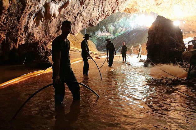 Grotte Thaïlande: le site évacué pour "aider les victimes"