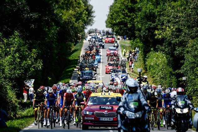 Hors Normandie. Tour de France: la 2e étape est partie de Mouilleron-Saint-Germain sous la chaleur
