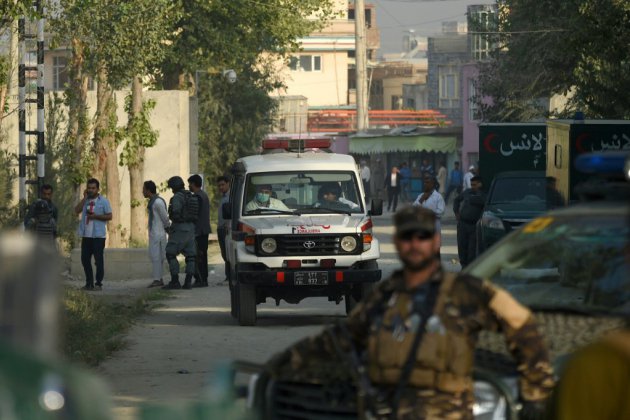 Attentat-suicide à Kaboul à la sortie des bureaux, au moins sept morts