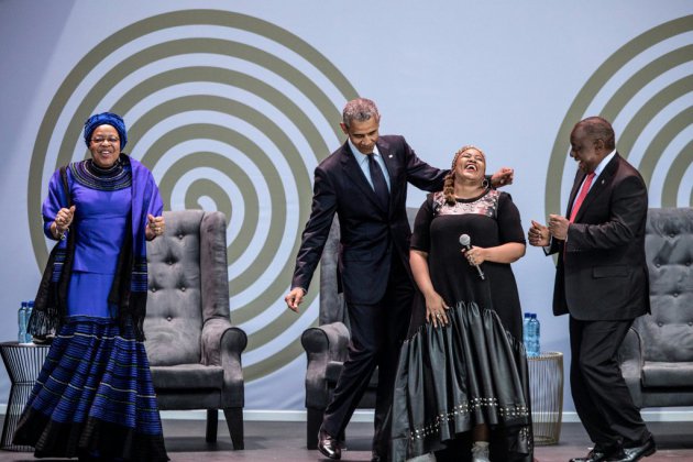 Cent après la naissance de Mandela, l'Afrique du Sud rend hommage à un "géant de l'Histoire"