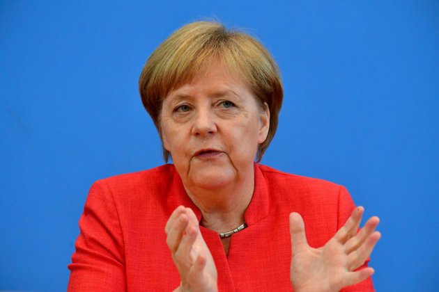 Allemagne/Foot: Merkel "respecte" le retrait d'Özil de l'équipe nationale