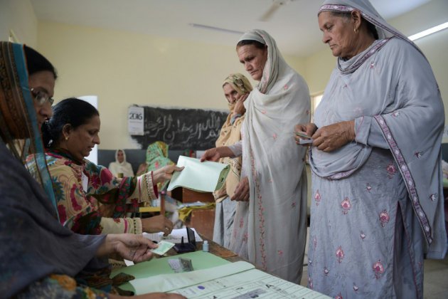 Législatives au Pakistan: ouverture des bureaux de vote
