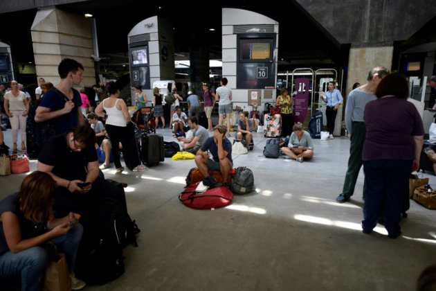 Montparnasse: trafic toujours perturbé, la SNCF demande des indemnisations à RTE