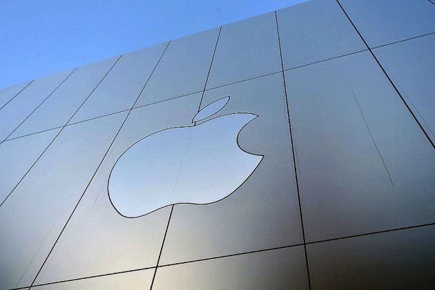 Apple, 1ère entreprise privée au monde à valoir 1.000 milliards de dollars en Bourse