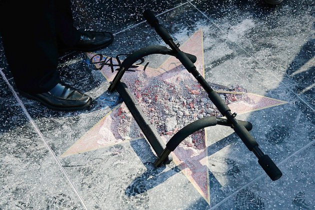Hollywood demande le retrait de l'étoile de Trump de son Walk of Fame