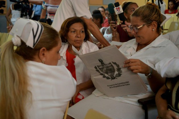 Les Cubains entament le débat populaire sur la nouvelle Constitution