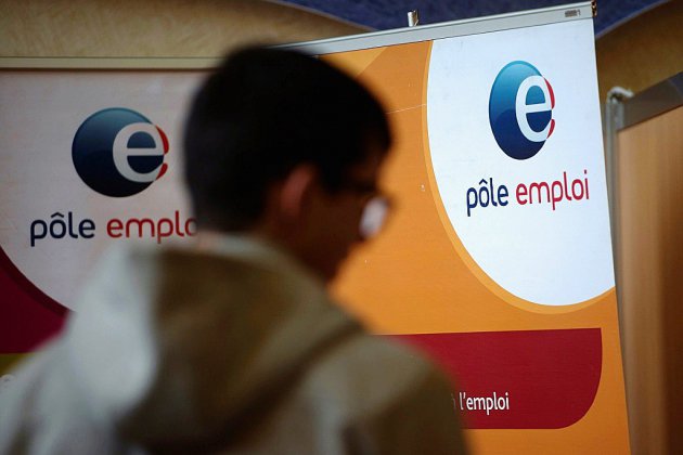 France: le taux de chômage reprend sa lente décrue