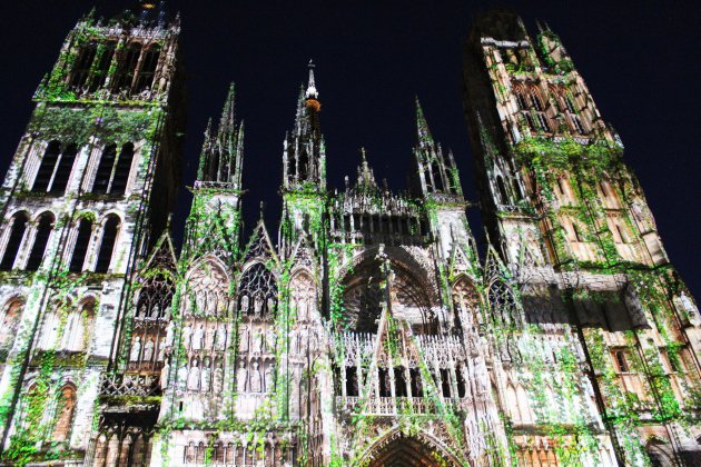 Rouen. À Rouen, le spectacle Cathédrale de lumière légèrement avancé