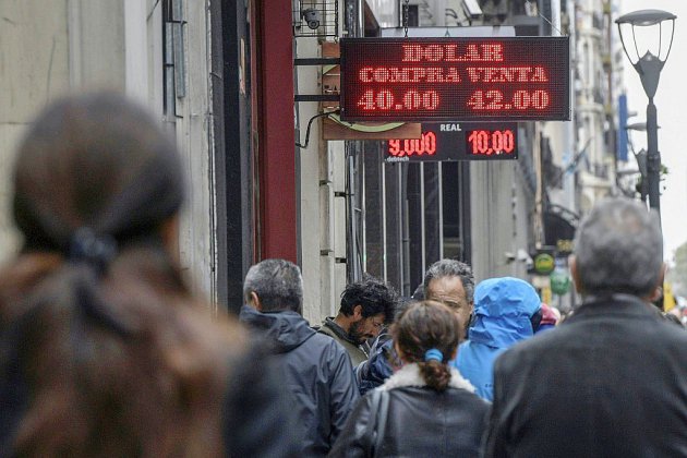 Malgré la perfusion du FMI, chute incontrôlée du peso argentin