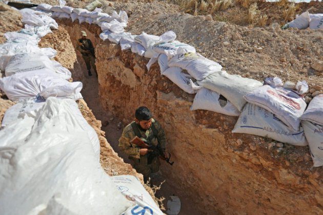 Syrie: les rebelles consolident leurs positions en prévision d'un assaut