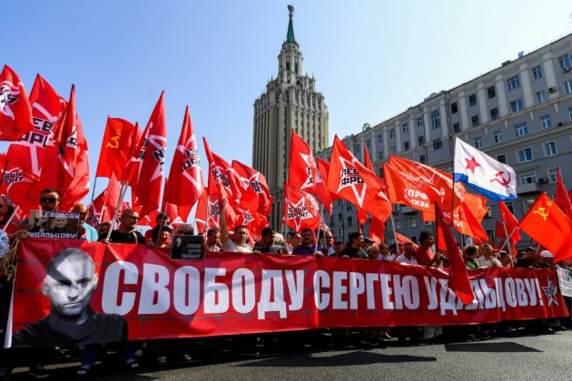 Des milliers de russes défilent contre la réforme des retraites
