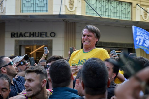 Brésil: l'attentat contre Bolsonaro pourrait le rapprocher de la présidence