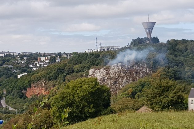 Cherbourg. Incendie au parc de la Roche Fauconnière à Cherbourg