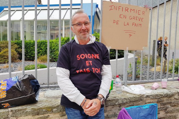Cherbourg. Cherbourg : un infirmier en grève de la faim devant l'Assurance Maladie