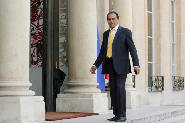 Corruption: Léon Bertrand, ex-ministre de Chirac, incarcéré en Guyane
