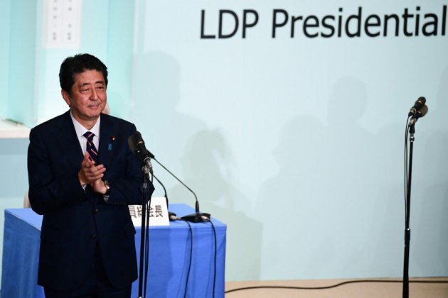 Japon: le Premier ministre Shinzo Abe réélu à la tête de son parti
