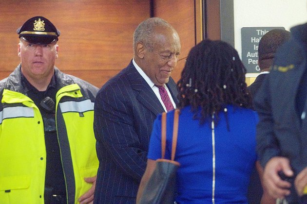 Bill Cosby condamné à minimum 3 ans de prison et écroué