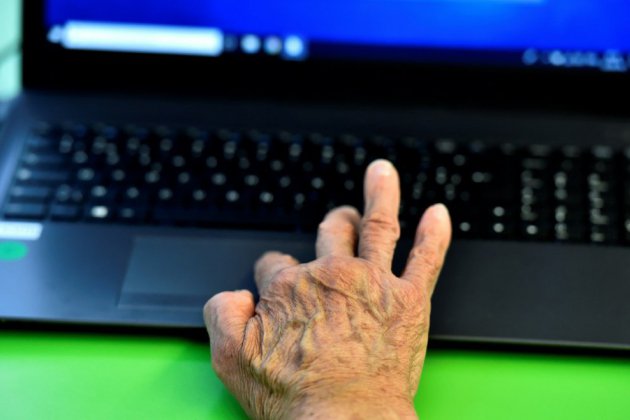 Un quart des plus de 60 ans sont exclus du numérique, selon une étude