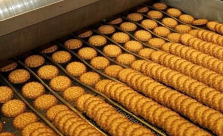 Le père Noël fabrique des biscuits en Basse-Normandie !