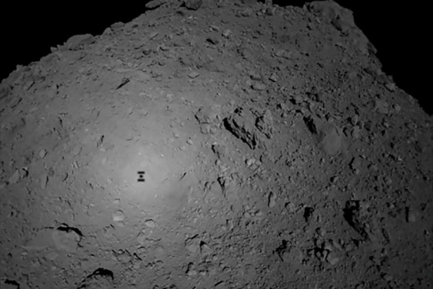 Le robot franco-allemand Mascot largué sur un astéroïde par une sonde japonaise