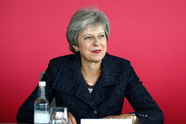Brexit: Theresa May face à une semaine délicate, potentiellement décisive
