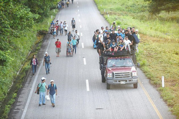 Malgré la fatigue, la caravane poursuit son périple au Mexique, Washington va déployer l'armée