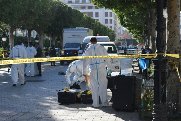 Quinze blessés dans le premier attentat à Tunis depuis 2015