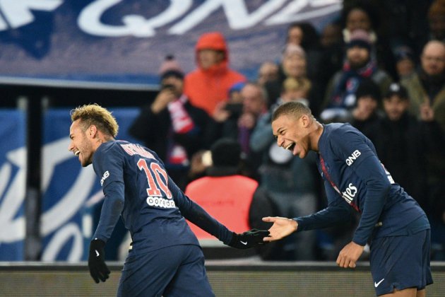Le PSG bat Lille 2-1, record européen et bouffée d'air frais