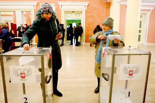 Kalachnikovs et tirage au sort: élections séparatistes en Ukraine