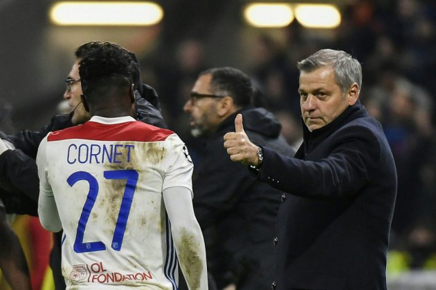 Ligue des Champions: malgré Cornet, Lyon manque d'assurer sa qualification