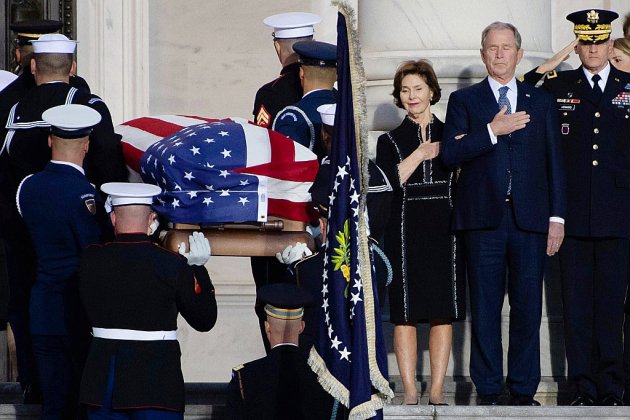 Obsèques nationales pour George H. W. Bush, l'Amérique en deuil