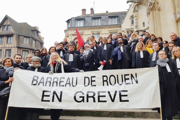Rouen. Les avocats du barreau de Rouen prolongent la grève