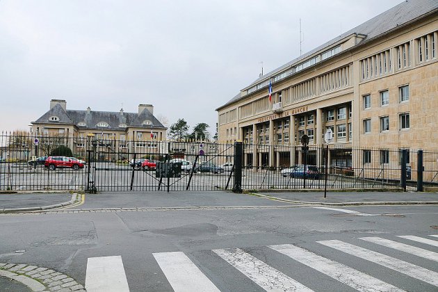 Saint-Lô. Manifestation des gilets jaunes : la préfecture à Saint-Lô fermée