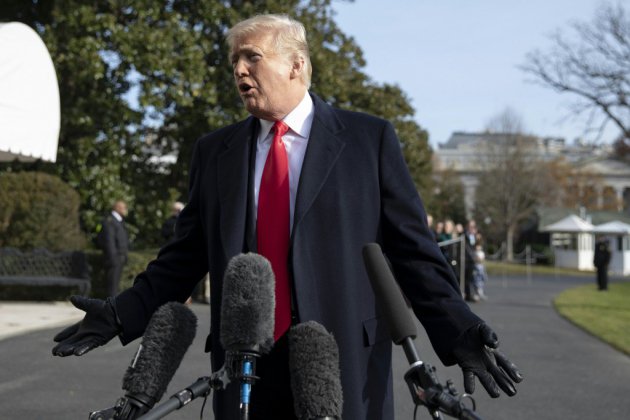 Trump annonce le départ de John Kelly, secrétaire général de la Maison Blanche