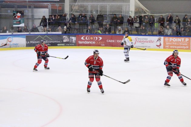 Caen. Hockey (D1) : Caen battu d'un petit but chez le leader de Cergy-Pontoise