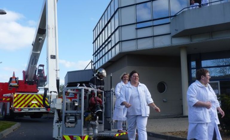 Un exercice d'évacuation à l'hôpital Pasteur de Cherbourg
