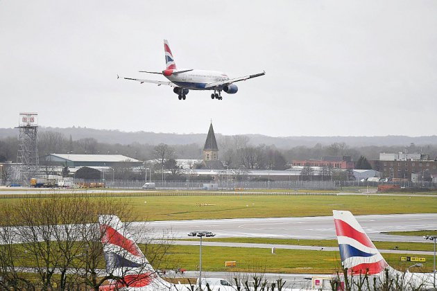 Aéroports: Vinci débourse 3,22 milliards d'euros pour Londres-Gatwick