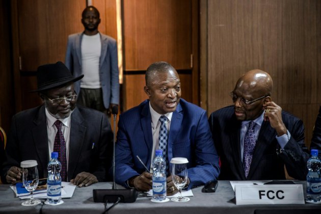 Elections en RDC: les trois principaux candidats réunis à la veille du scrutin