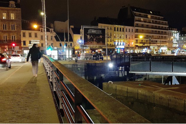 Cherbourg. Cherbourg : le pont-tournant victime d'une double panne
